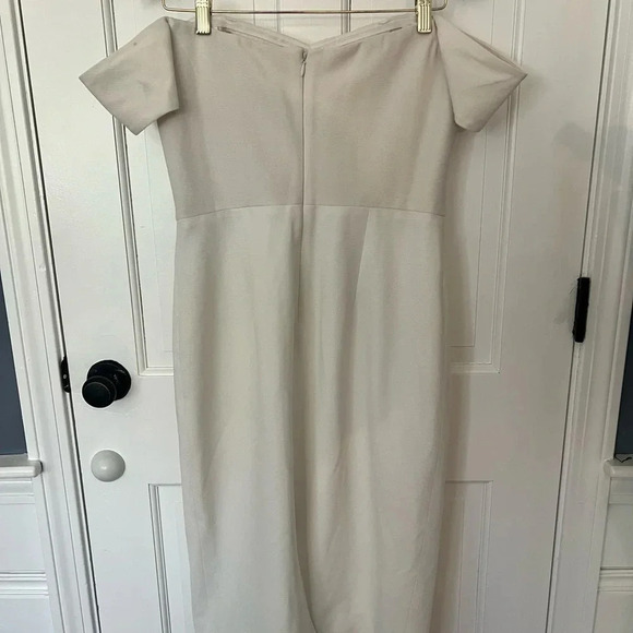 Dress the Population Off White Bailey Off the Shoulder Dress Size Large - Picture 4 of 7